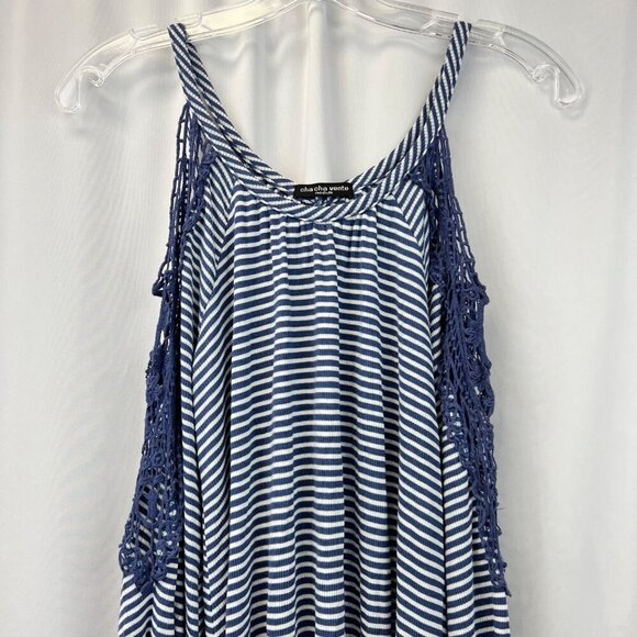 Cha Cha Vente Women’s Cold Shoulder Lace Trimmed Blue/White Striped Top M - Picture 2 of 9